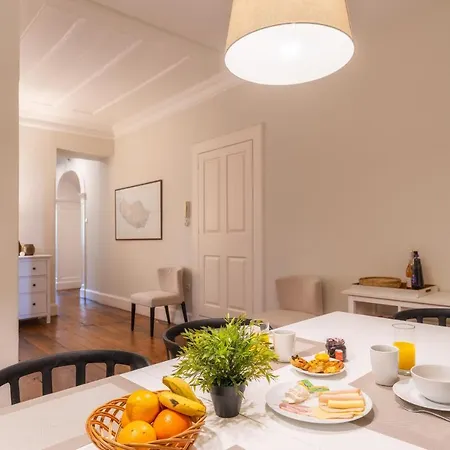 아파트호텔 The Wine By An Island