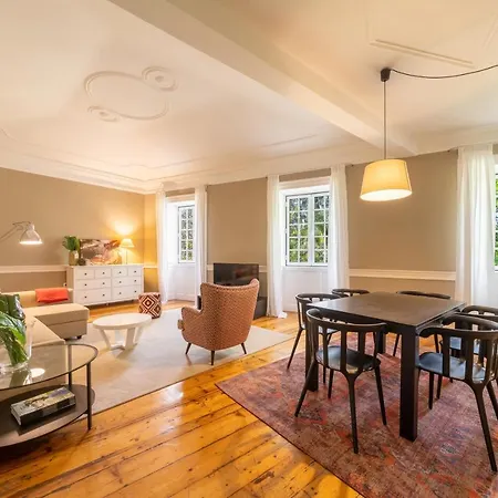 아파트호텔 The Wine By An Island 4*