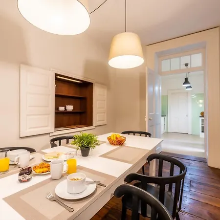 아파트호텔 The Wine By An Island 4*