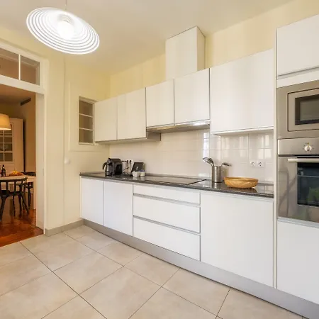 מלון דירות The Wine By An Island