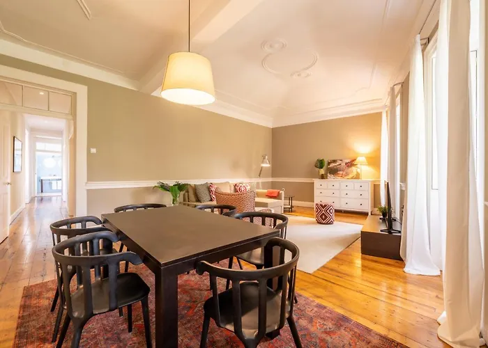 Hotel apartamentowy The Wine By An Island