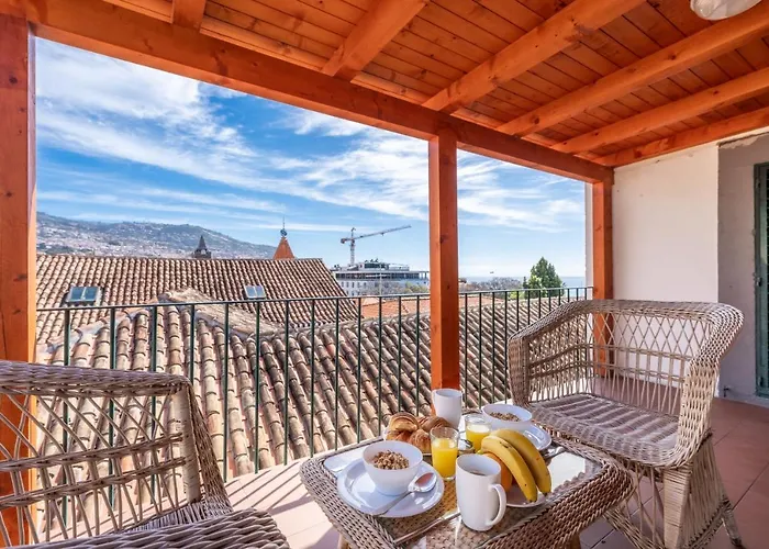 The Wine By An Island Aparthotel 4*