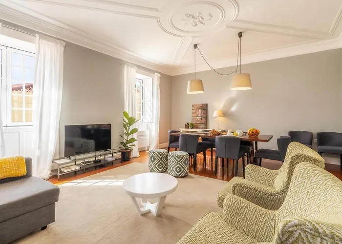 The Wine By An Island 4*