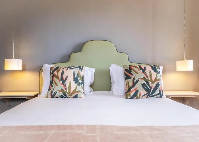 The Wine By An Island 4* 丰沙尔